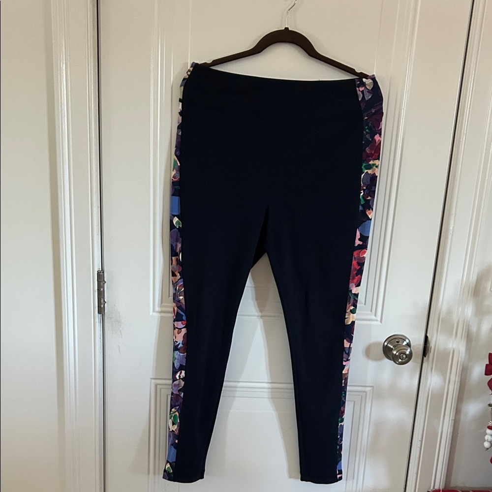 Talbots Navy Blue with Floral Inset Leggings